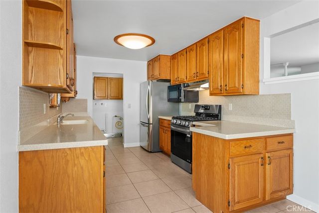 8792 Grindlay, Cypress, CA 90630