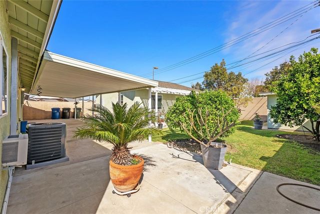 8792 Grindlay, Cypress, CA 90630