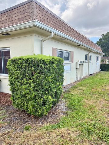 1674 S LAKE AVENUE 6, Clearwater, FL 33756