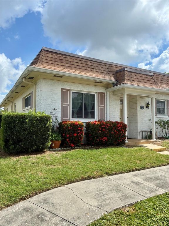 1674 S LAKE AVENUE 6, Clearwater, FL 33756