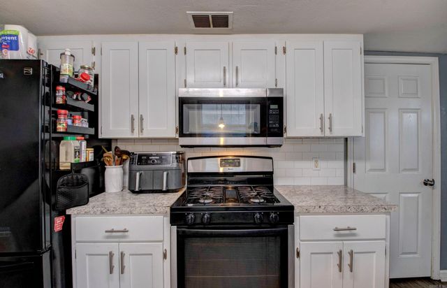 1507 Pine View Drive, Jacksonville, AR 72076