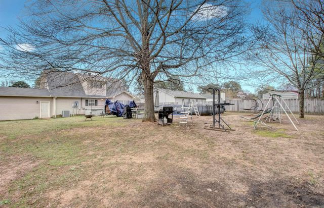 1507 Pine View Drive, Jacksonville, AR 72076