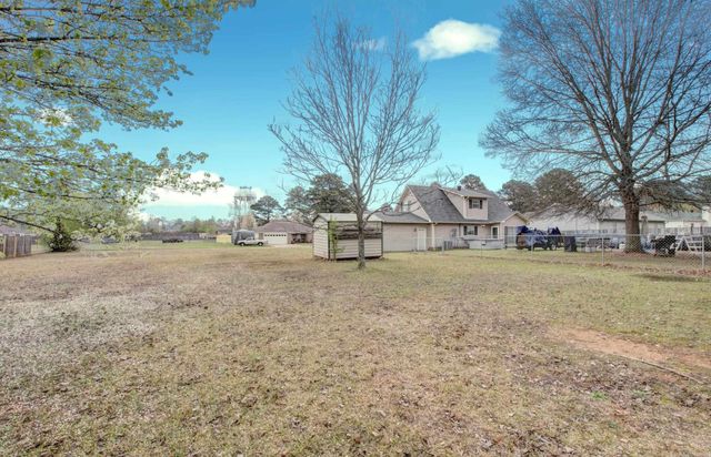 1507 Pine View Drive, Jacksonville, AR 72076