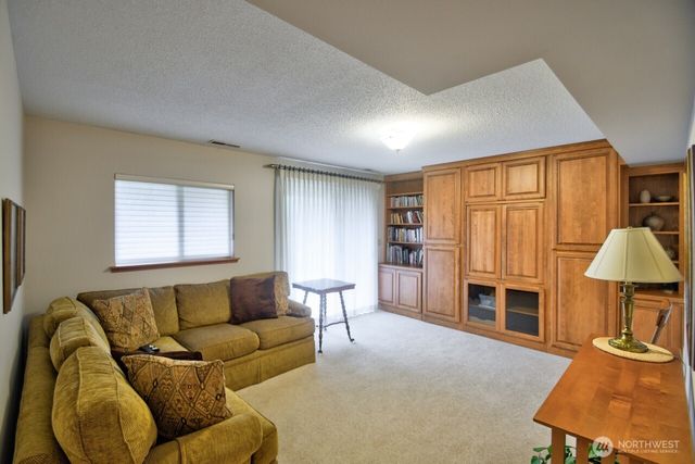 1233 Rogers Court SW, Olympia, WA 98502