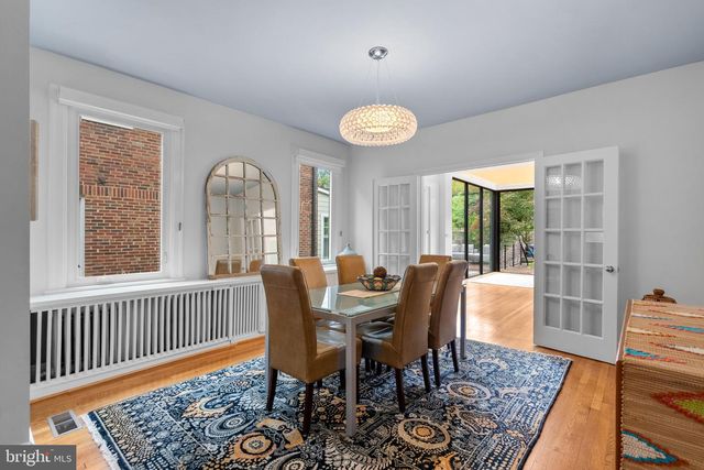 2815 39TH ST NW, Washington, DC 20007