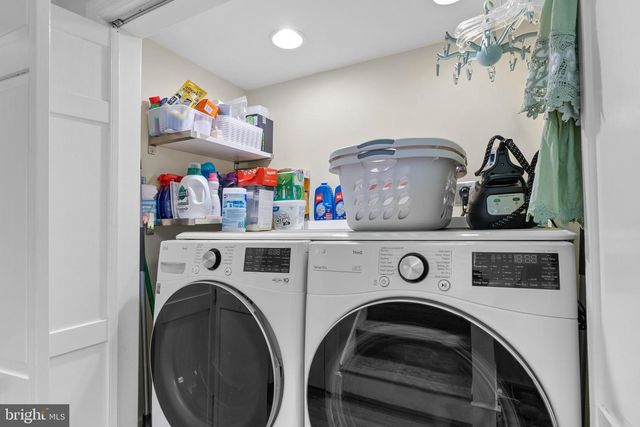 2815 39TH ST NW, Washington, DC 20007