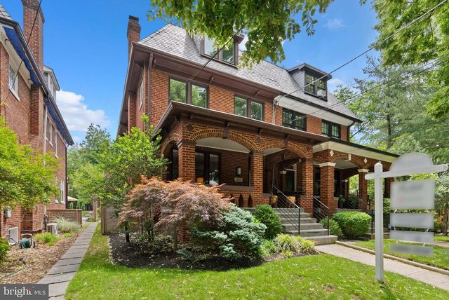 2815 39TH ST NW, Washington, DC 20007