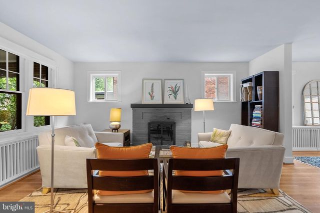 2815 39TH ST NW, Washington, DC 20007