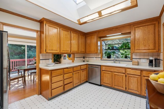 5406 5406 Sobrante Ave, El Sobrante, CA 94803