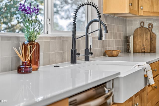 63928 Sunset Drive, Bend, OR 97703