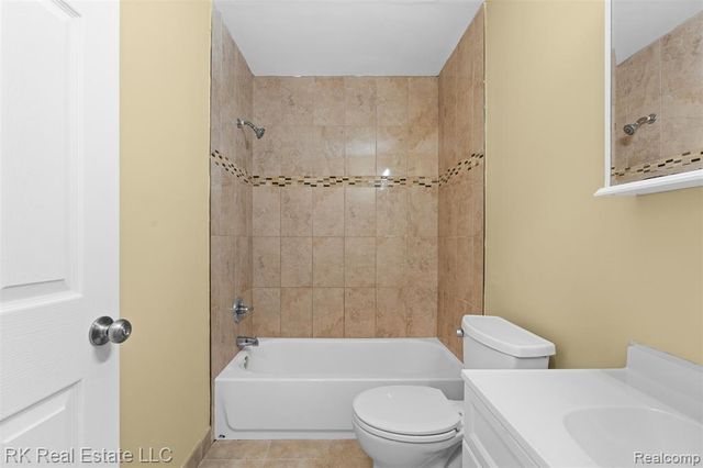 58629 Wallington, Washington, MI 48094