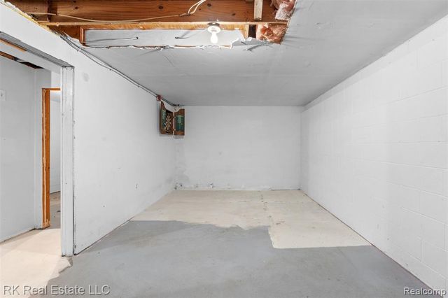 58629 Wallington, Washington, MI 48094