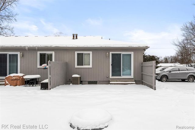 58629 Wallington, Washington, MI 48094