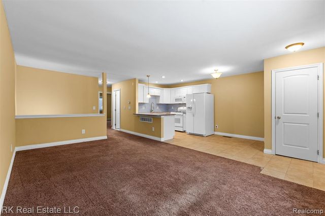 58629 Wallington, Washington, MI 48094