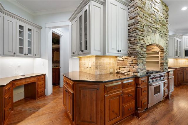 160 Bluestern Drive SE, Big Canoe, GA 30143
