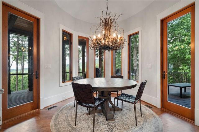 160 Bluestern Drive SE, Big Canoe, GA 30143