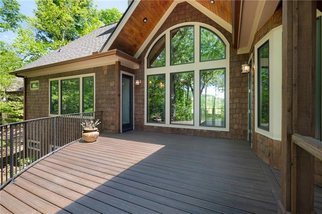 160 Bluestern Drive SE, Big Canoe, GA 30143