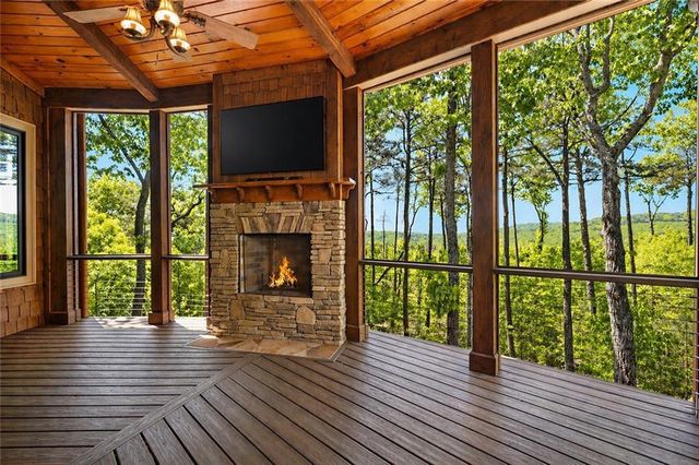 160 Bluestern Drive SE, Big Canoe, GA 30143