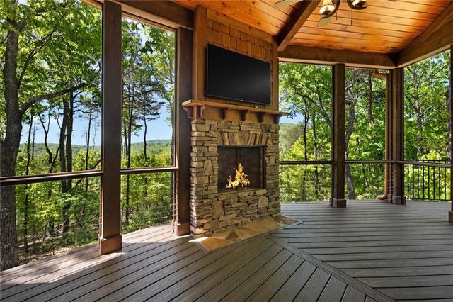 160 Bluestern Drive SE, Big Canoe, GA 30143