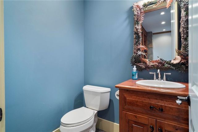 160 Bluestern Drive SE, Big Canoe, GA 30143