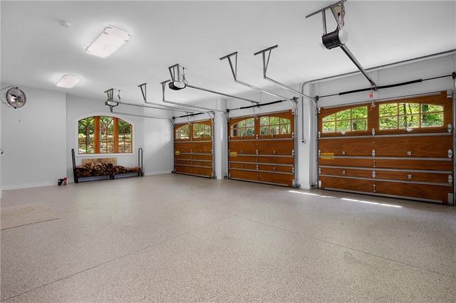 160 Bluestern Drive SE, Big Canoe, GA 30143