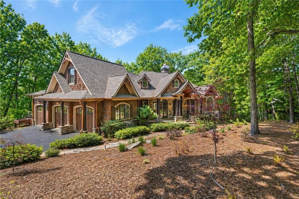 160 Bluestern Drive SE, Big Canoe, GA 30143