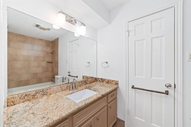 1746 Cloister Drive 22, Crosby, TX 77532