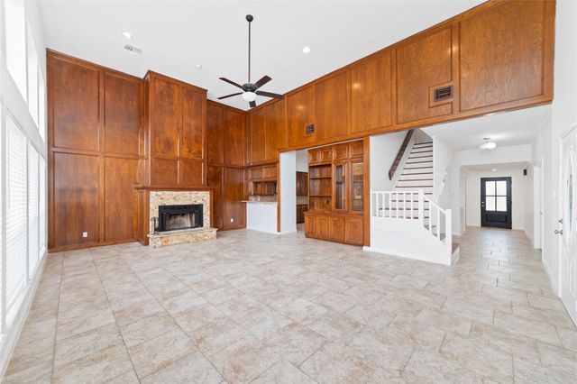 1746 Cloister Drive 22, Crosby, TX 77532