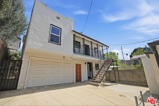 215 N Avenue 49, Los Angeles, CA 90042