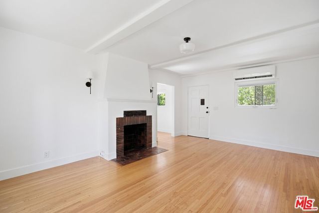 215 N Avenue 49, Los Angeles, CA 90042
