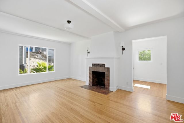 215 N Avenue 49, Los Angeles, CA 90042