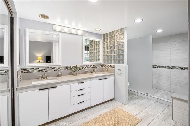 911 Van Ness Court, Costa Mesa, CA 92626