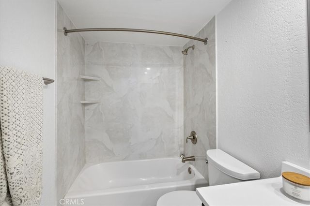 911 Van Ness Court, Costa Mesa, CA 92626