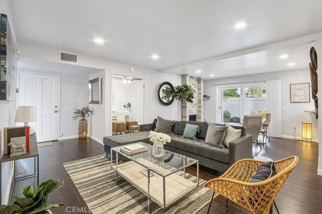 911 Van Ness Court, Costa Mesa, CA 92626