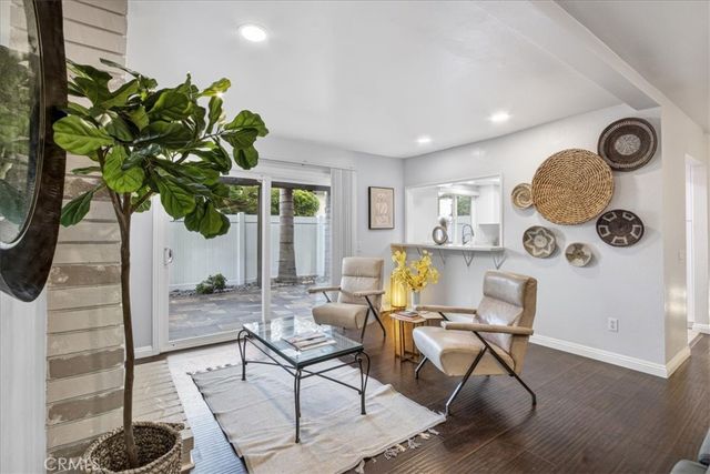 911 Van Ness Court, Costa Mesa, CA 92626