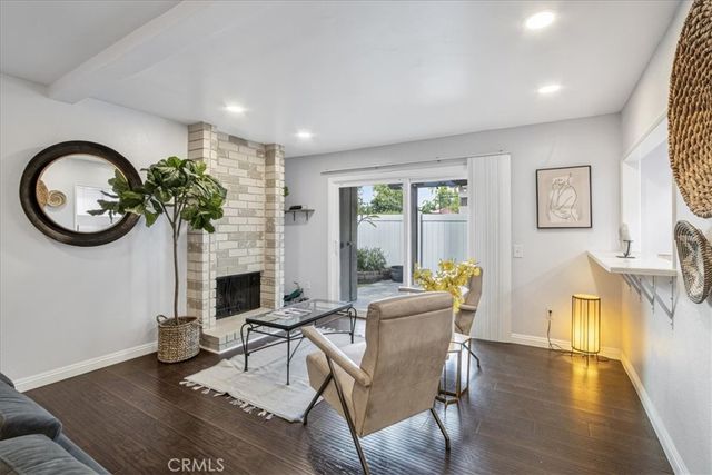 911 Van Ness Court, Costa Mesa, CA 92626