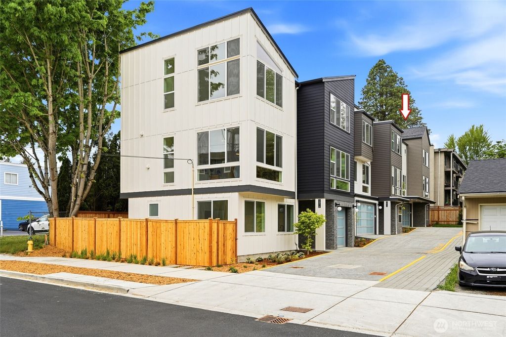 1512 NE 147th Street, Shoreline, WA 98155