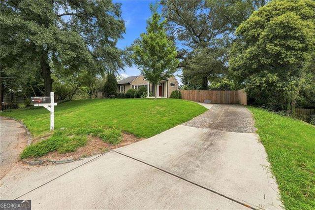 1911 Woodland Hills Avenue NW, Atlanta, GA 30318