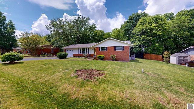 290 Riverside Dr, Paducah, KY 42003