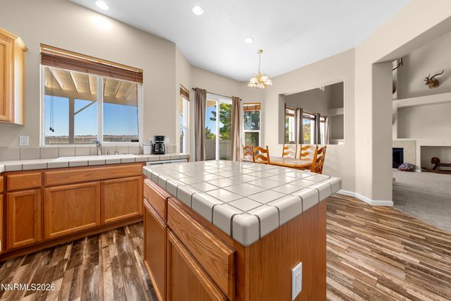 1870 Almonte Court, Sparks, NV 89436
