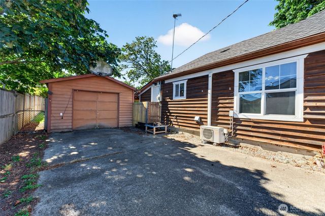 10920 47th Avenue SW, Lakewood, WA 98499