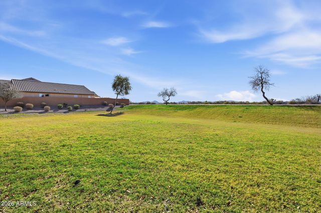 45512 W LONG Way, Maricopa, AZ 85139