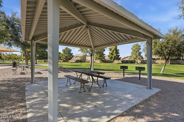 45512 W LONG Way, Maricopa, AZ 85139