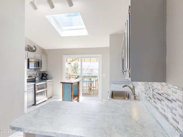 1784 New River Inlet Road 4, N Topsail Beach, NC 28460