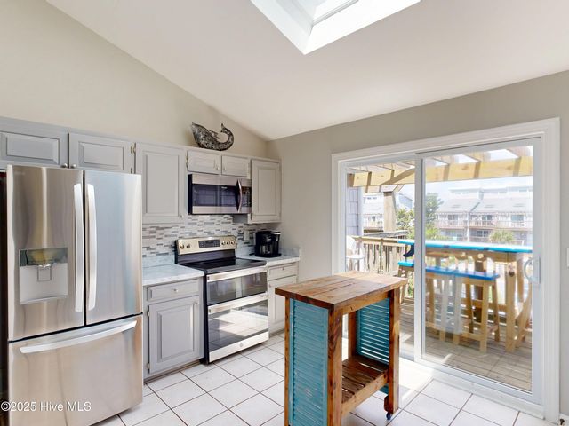 1784 New River Inlet Road 4, N Topsail Beach, NC 28460