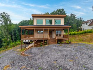 146 Mystic Dr, Ellijay, GA 30540