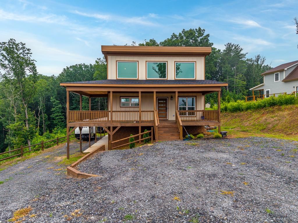 146 Mystic Dr, Ellijay, GA 30540