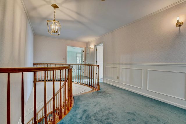 4 Cullen Bay Road, Dover, NH 03820