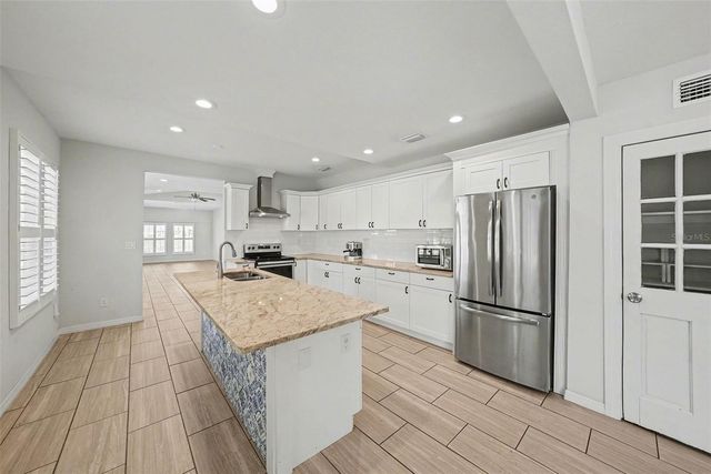 4809 N HIGHLAND AVENUE, Tampa, FL 33603