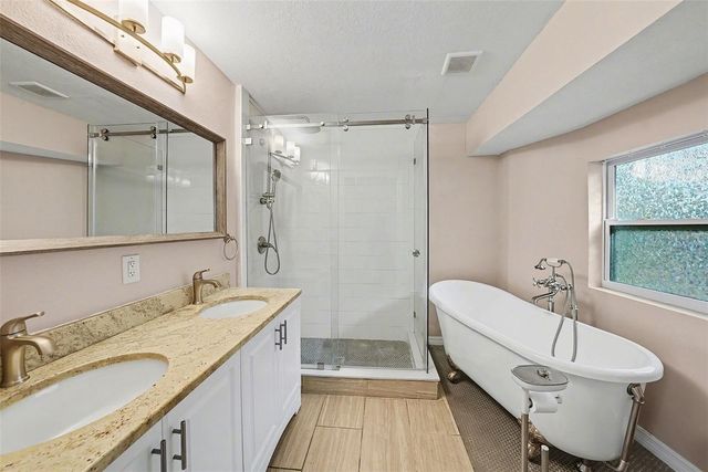 4809 N HIGHLAND AVENUE, Tampa, FL 33603